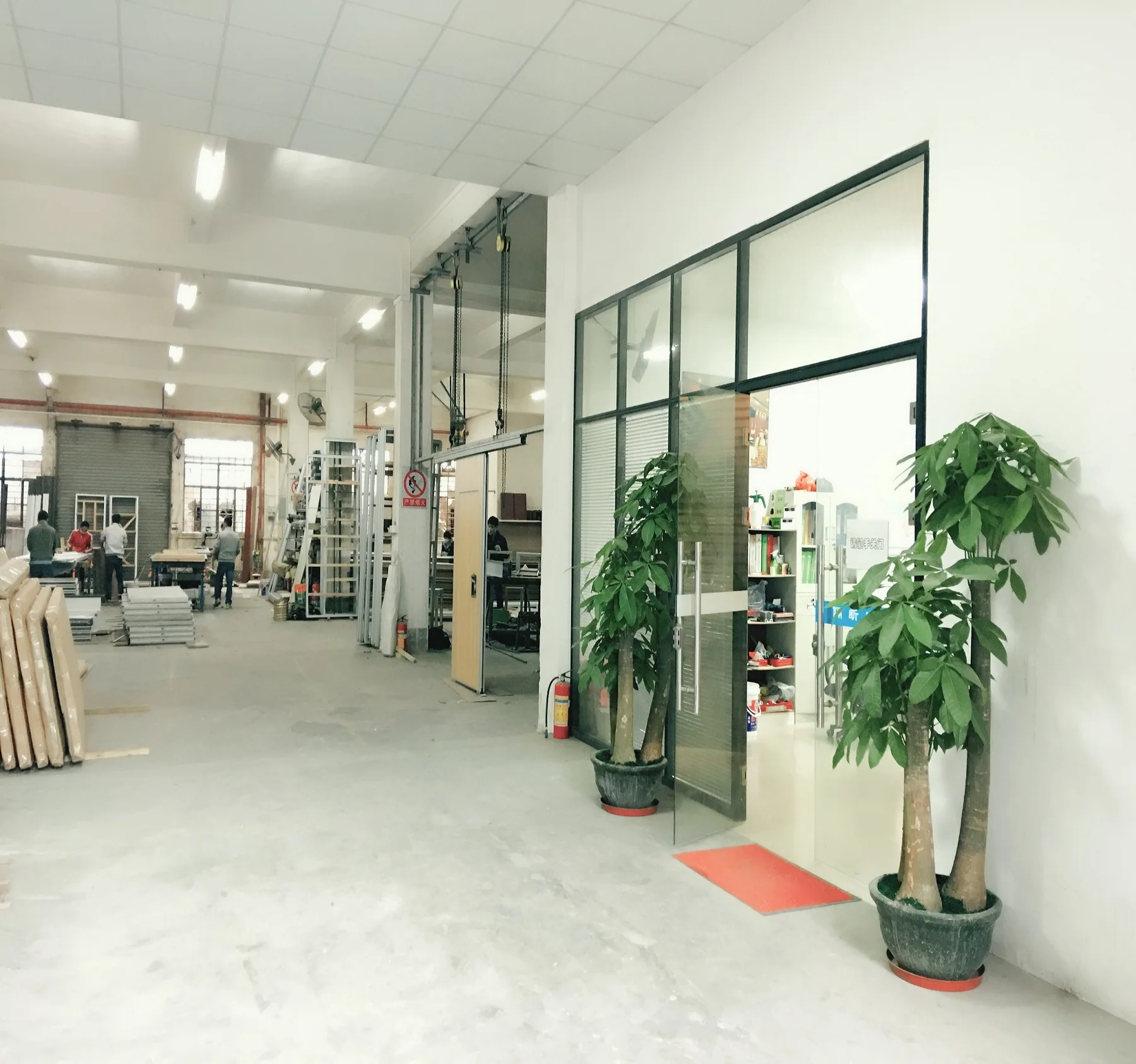 EBUNGE movable partition production workshop